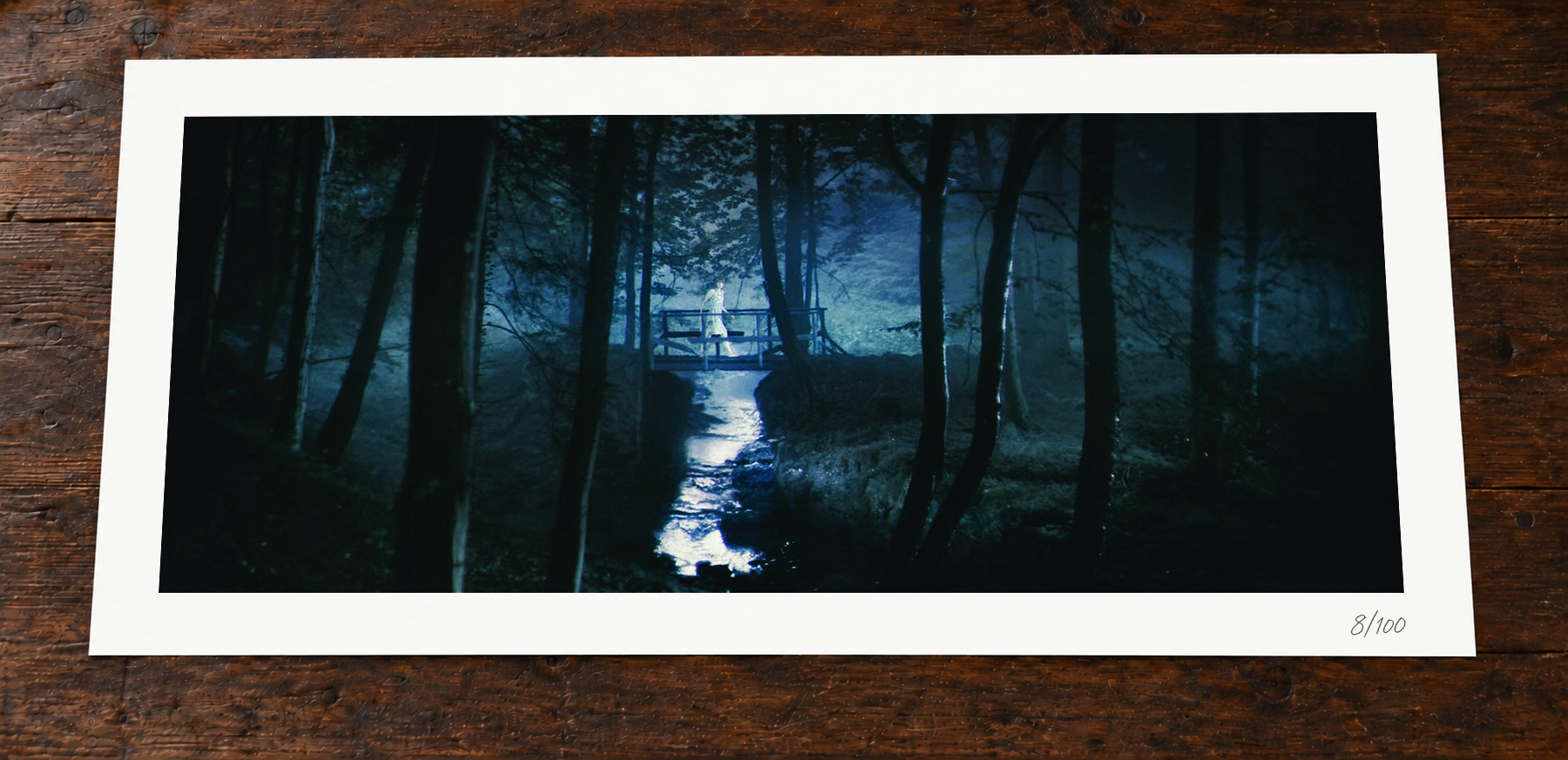 Crossing — Print on table